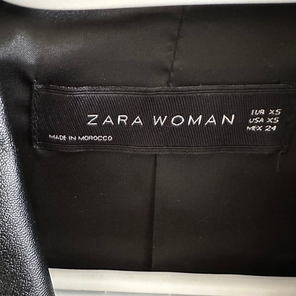 Zara Blazer with faux Leather Collar - Picture 3 of 6